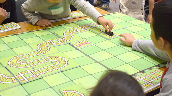 5月25日（土）・26日（日）国立オリンピック記念青少年総合センターにて【アプリとボードゲームで遊ぼう！『レールつなぎ』ワークショップ】が開催されるよ！＜対象：年中〜小学校低学年向け＞